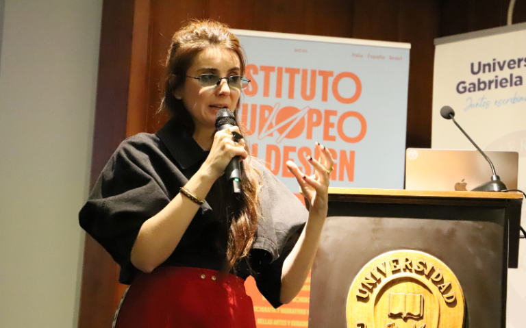 Mery Glez compartió su visión sobre el diseño de experiencias inmersivas en la UGM