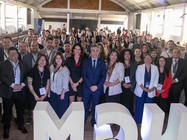 Universidad Gabriela Mistral realizó su Encuentro Alumni 2025