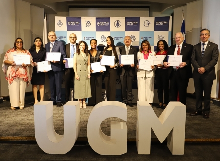 UGM capacitó a Embajada de República Dominicana en Chile en Inteligencia Artificial