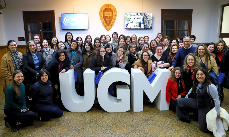Workshop UGM reunió a más de 50 mujeres para fortalecer habilidades de negociación