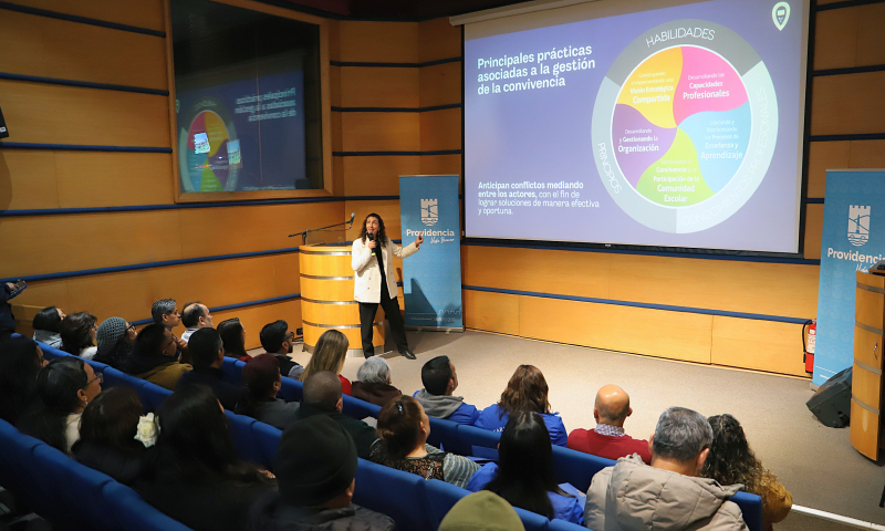 UGM y Municipalidad de Providencia realizaron seminario sobre el rol garante de derechos en educación