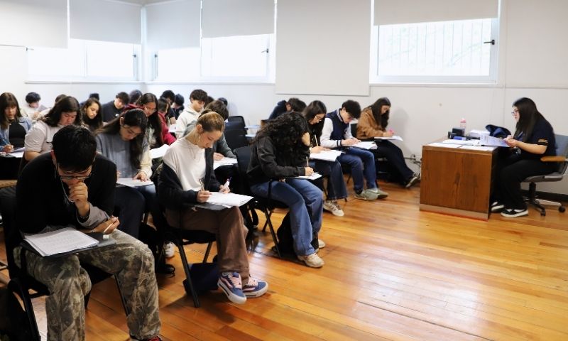 Más de 1.200 inscritos convocó el Ensayo PAES gratuito de la Universidad Gabriela Mistral